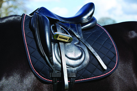 rambo-non-slip-dressage-pad-large.jpg